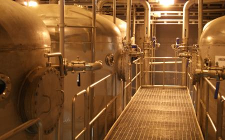 flootech flooix technology, demineralized water preparation where salts and other impurities are removed